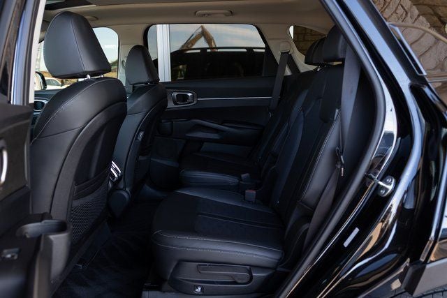 2025 Kia Sorento X-Line EX