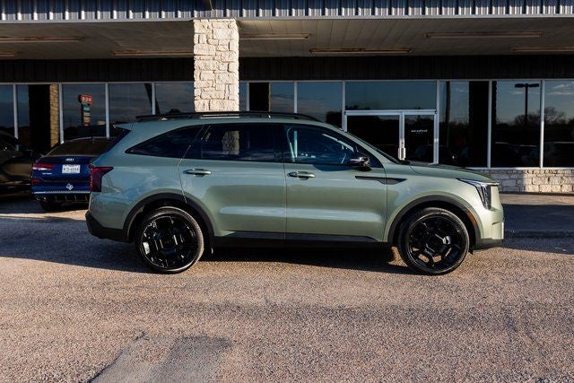 2025 Kia Sorento X-Line EX