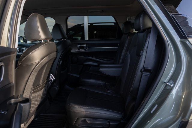 2025 Kia Sorento X-Line EX
