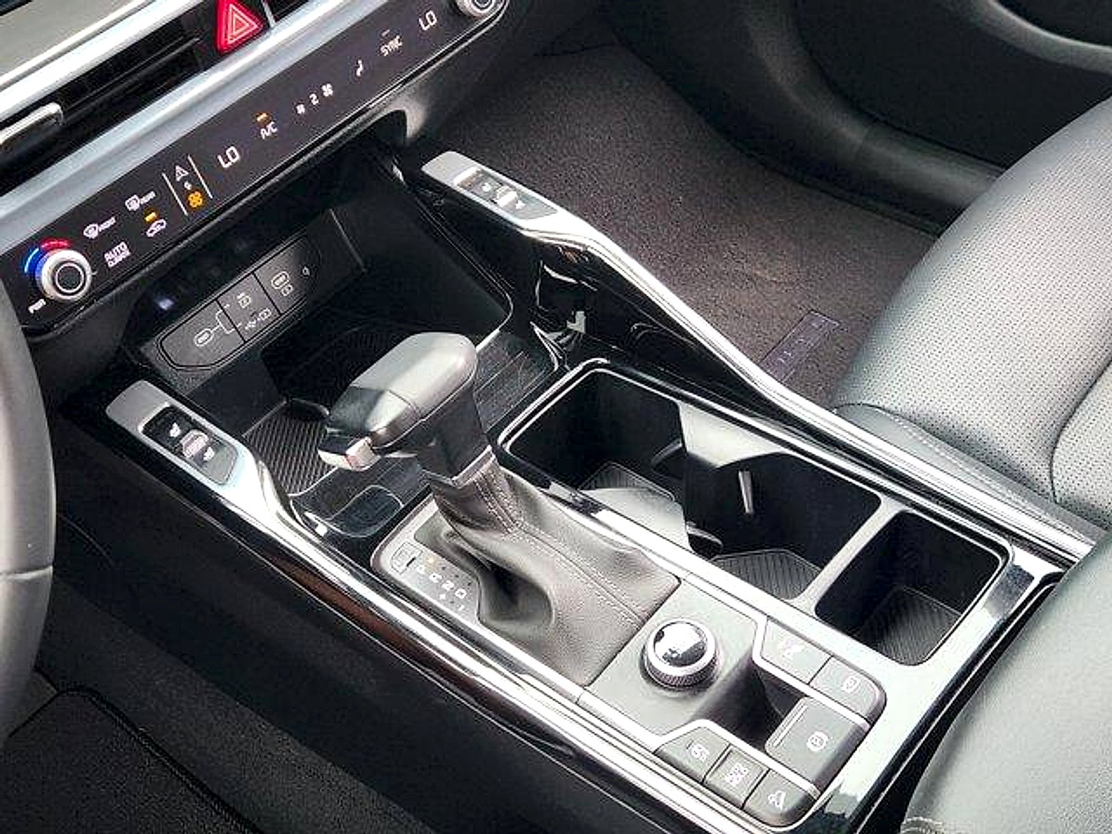 2024 Kia Sorento SX