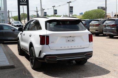 2022 Kia Sorento SX