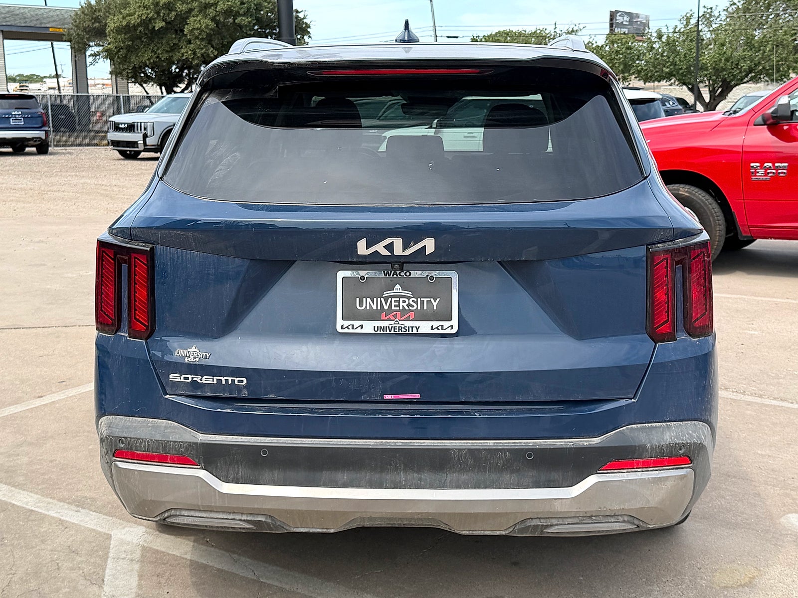 2026 Kia Sorento S
