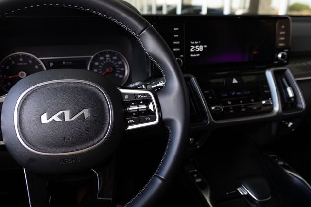 2023 Kia Sorento S