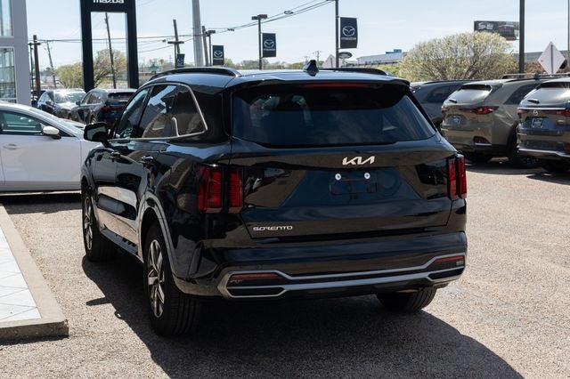 2023 Kia Sorento S