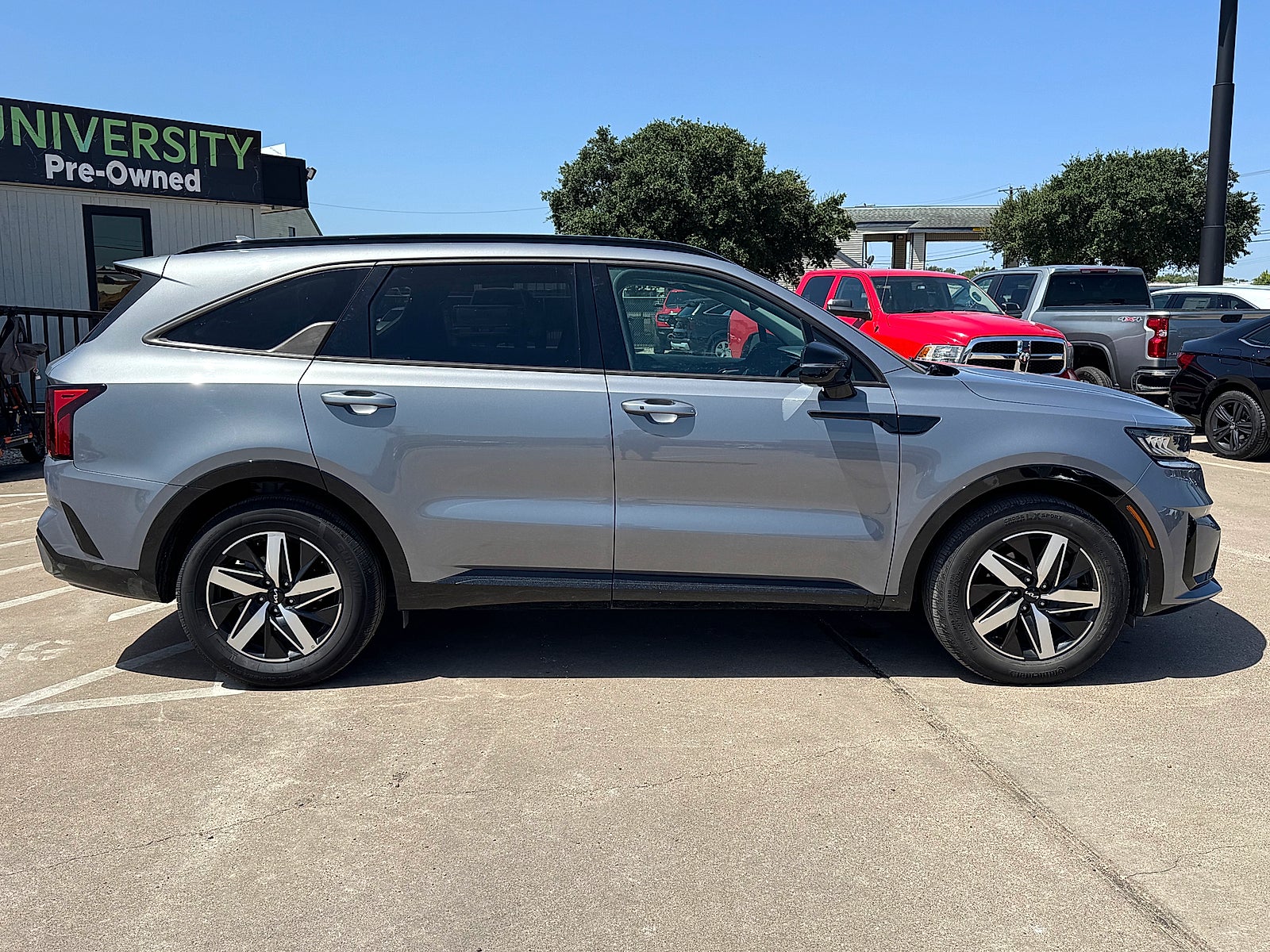 2023 Kia Sorento S
