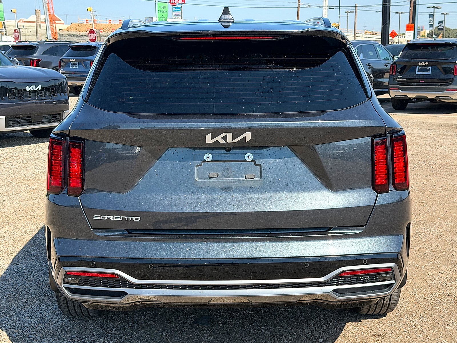 2023 Kia Sorento S