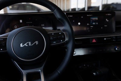 2025 Kia K5 EX