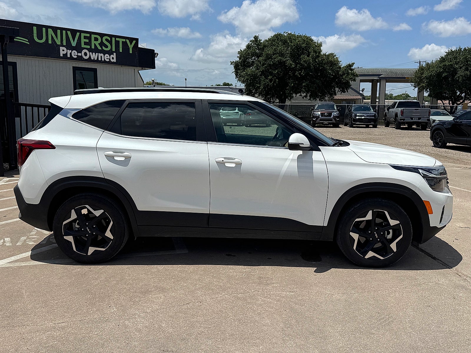 2025 Kia Seltos EX