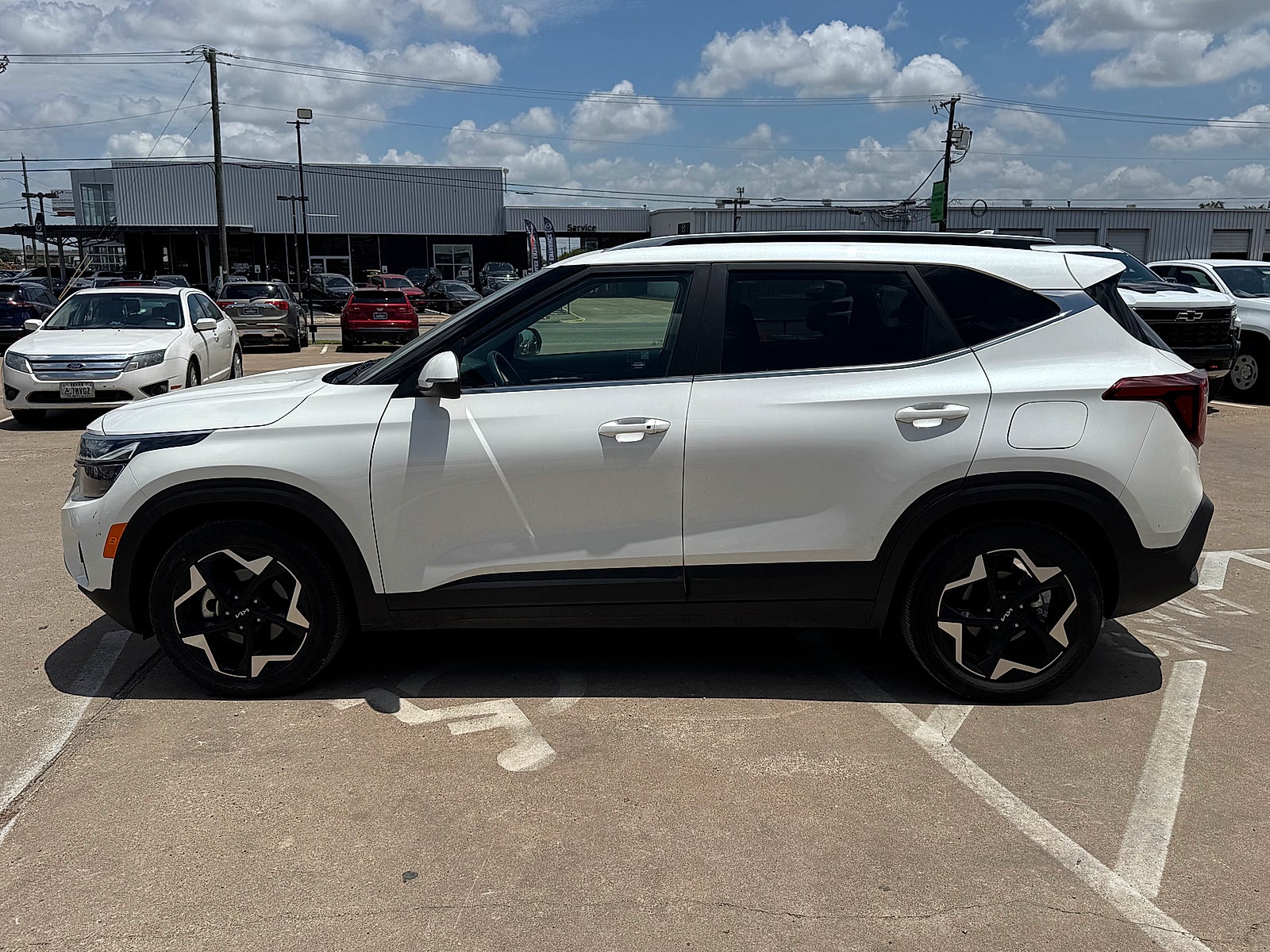2025 Kia Seltos EX