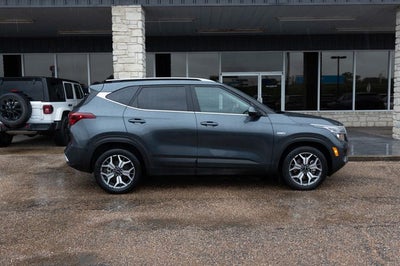 2023 Kia Seltos EX