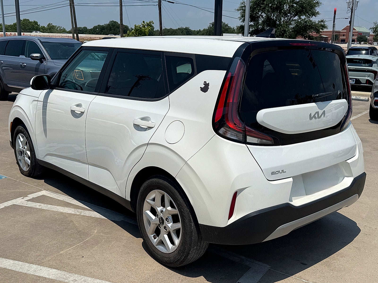 2024 Kia Soul LX