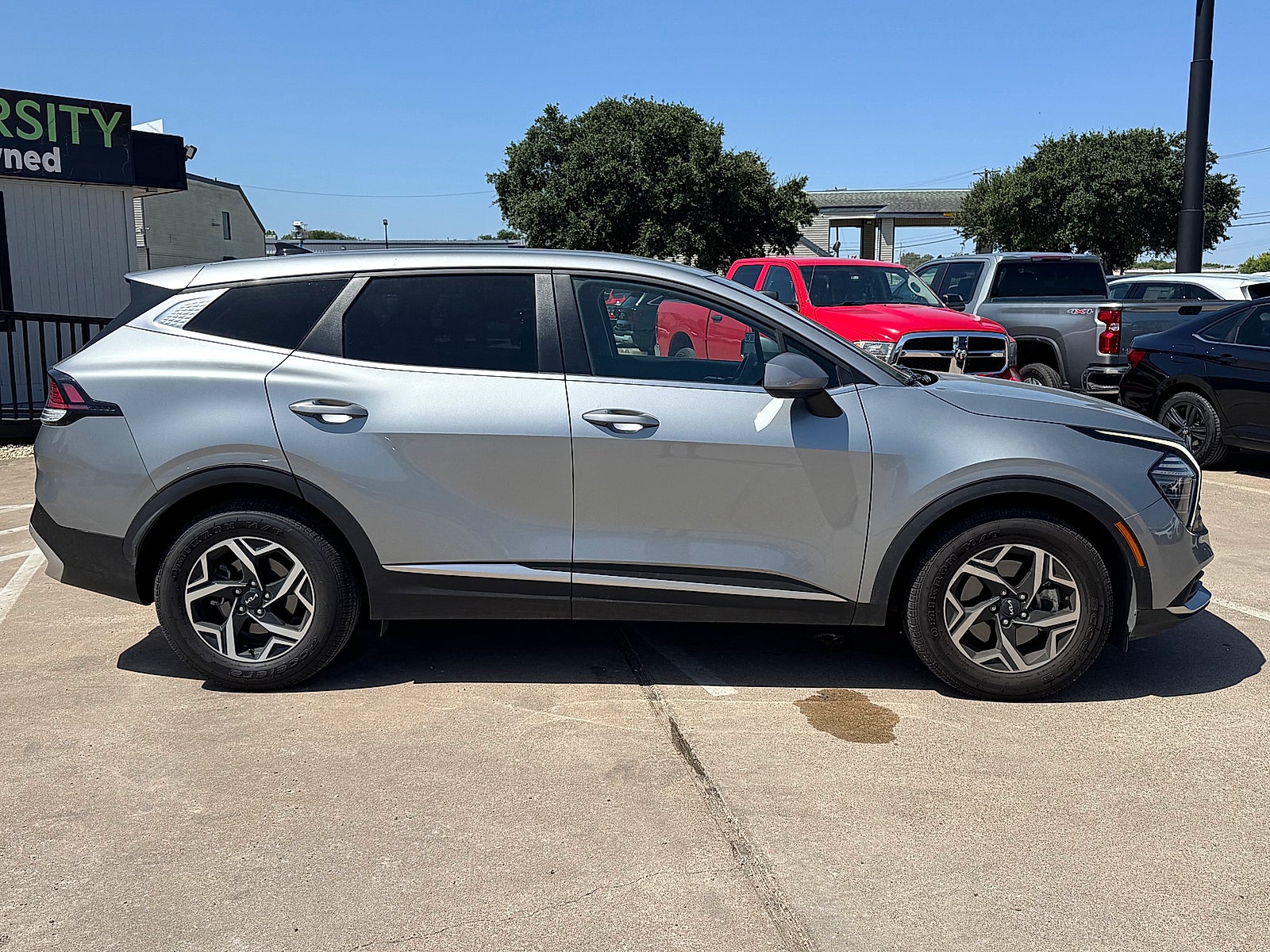 2024 Kia Sportage LX