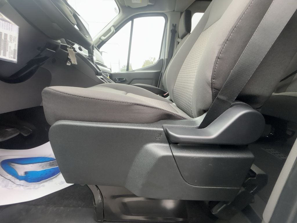 2025 Ford Transit-350 XLT