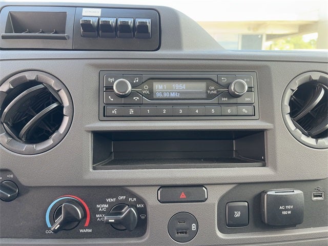 2025 Ford E-350SD Base Cutaway