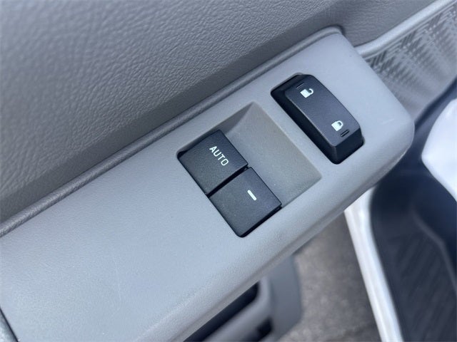 2024 Ford E-350SD Base Cutaway