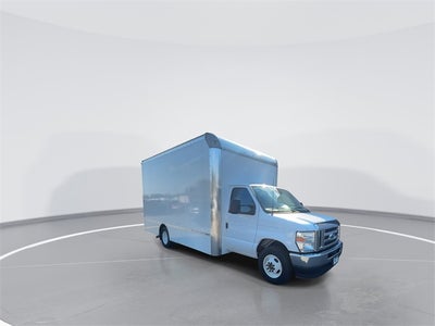 2024 Ford E-350SD Base Cutaway