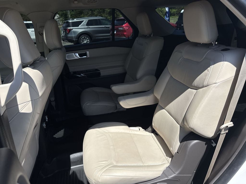 2022 Ford Explorer Platinum