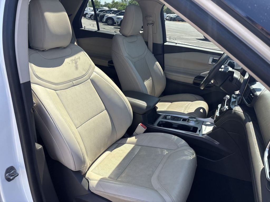 2022 Ford Explorer Platinum