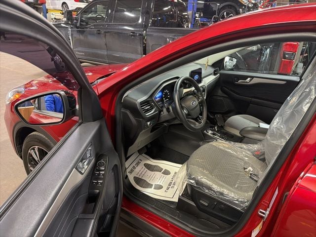 2021 Ford Escape SE Hybrid