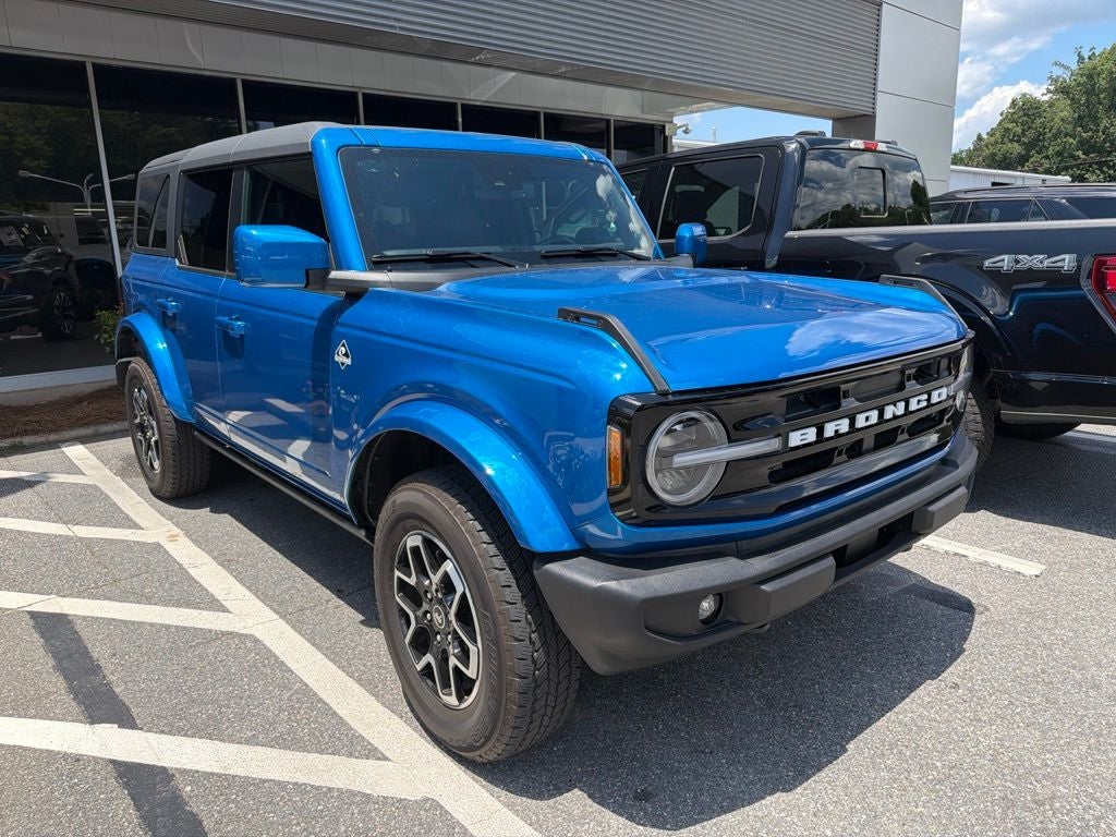 2024 Ford Bronco Outer Banks