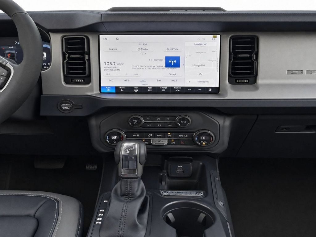 2026 Ford Bronco Outer Banks Dark Trail