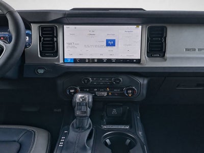 2026 Ford Bronco Outer Banks Dark Trail