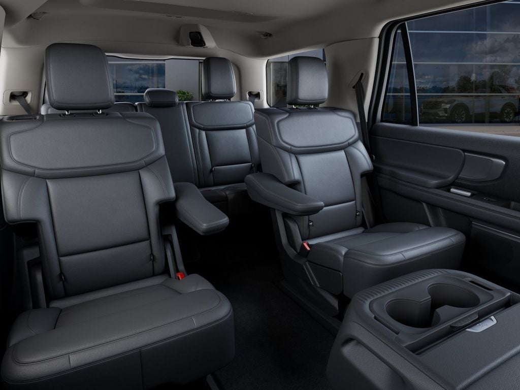 2027 Ford Expedition Active
