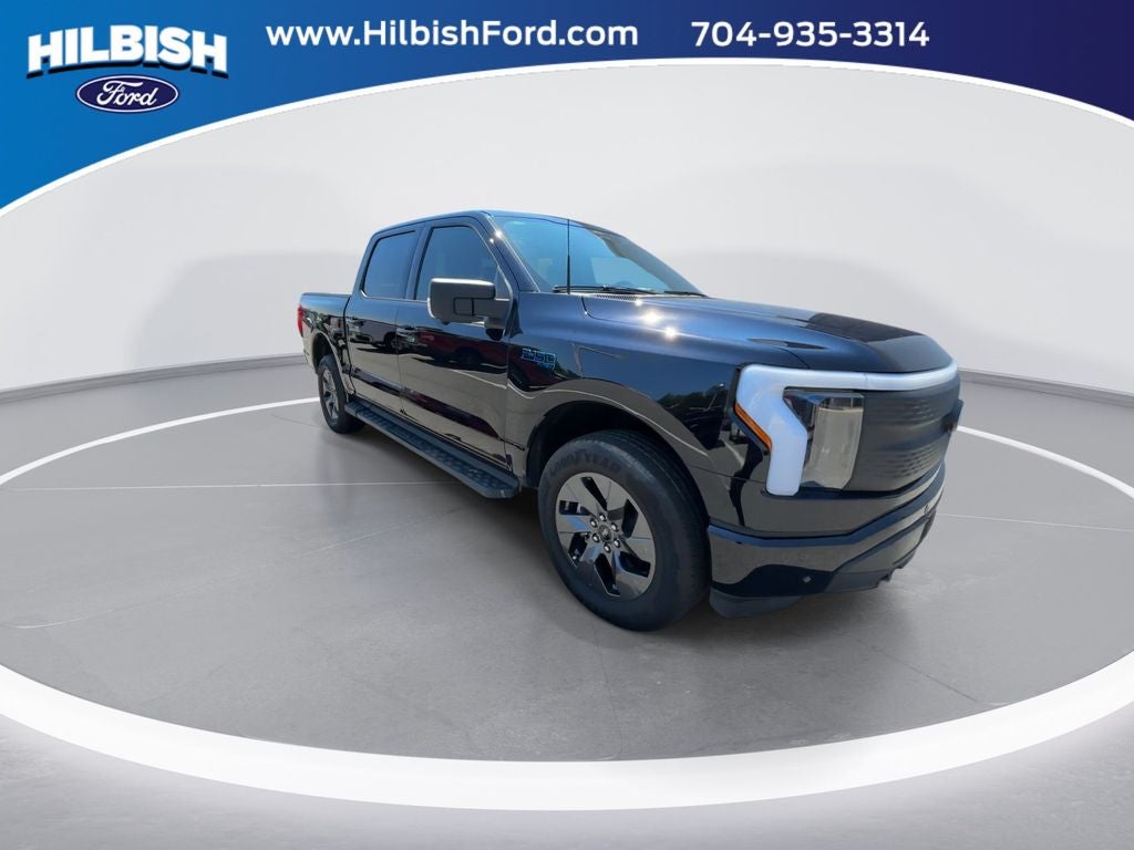 2025 Ford F-150 Lightning Flash
