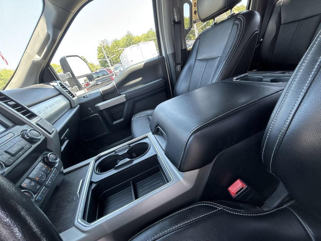 2021 Ford F-350SD Lariat