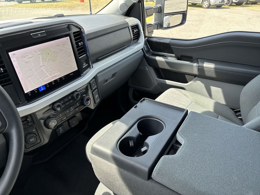 2026 Ford F-350SD XLT