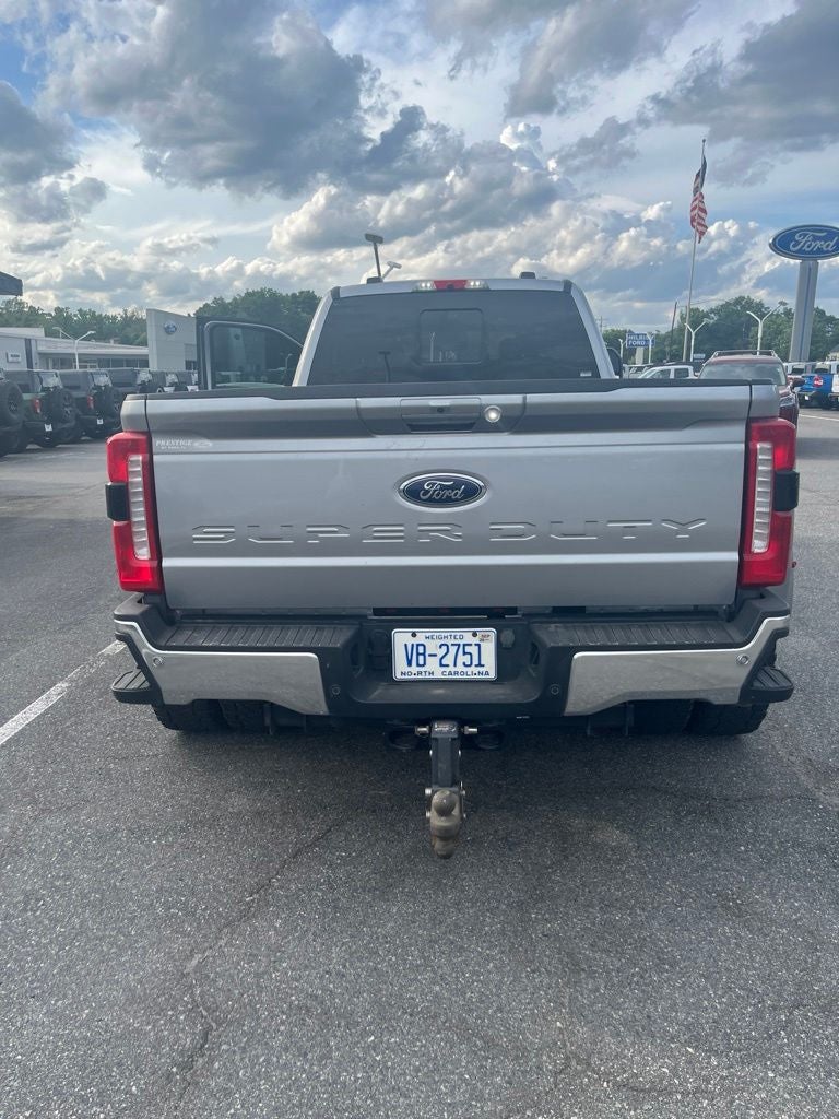2024 Ford F-350SD Lariat DRW