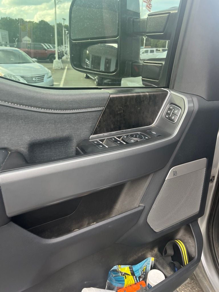 2024 Ford F-350SD Lariat DRW