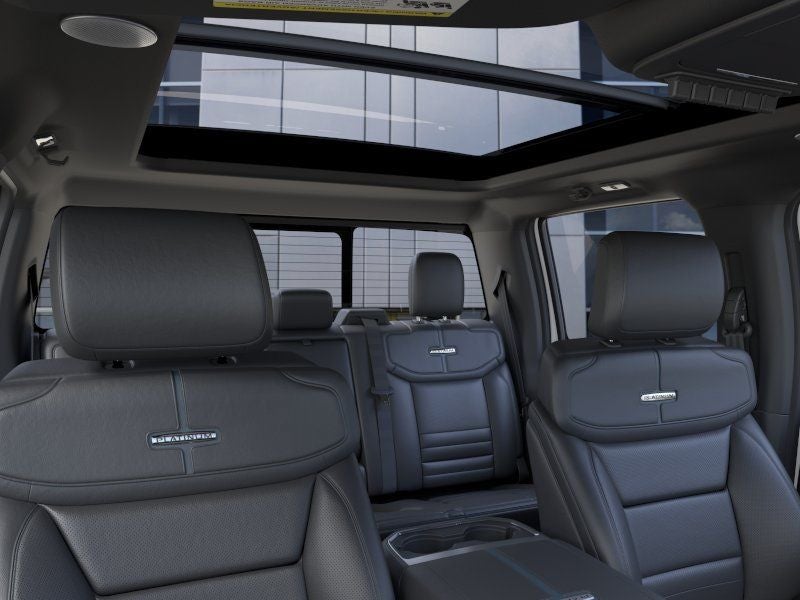 2026 Ford F-350SD Platinum DRW