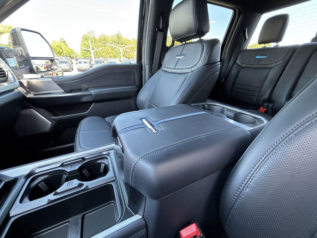 2026 Ford F-350SD Platinum DRW