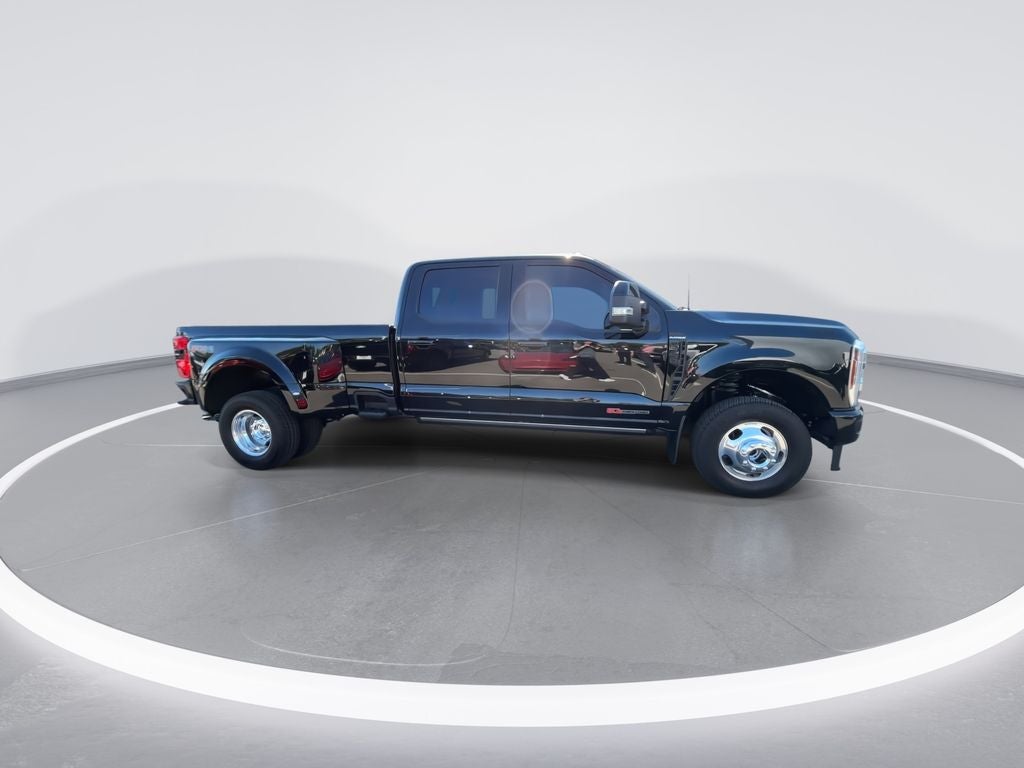 2026 Ford F-350SD Platinum DRW