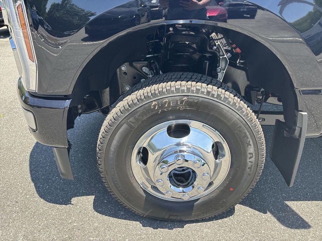 2026 Ford F-350SD Platinum DRW