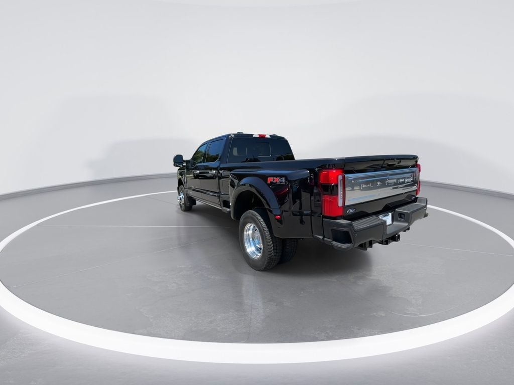 2026 Ford F-350SD Platinum DRW
