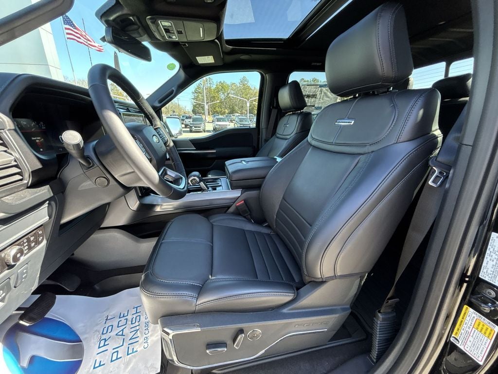 2025 Ford F-150 Platinum