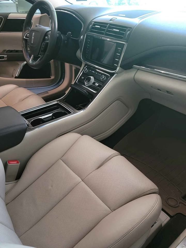 2020 Lincoln Continental Standard