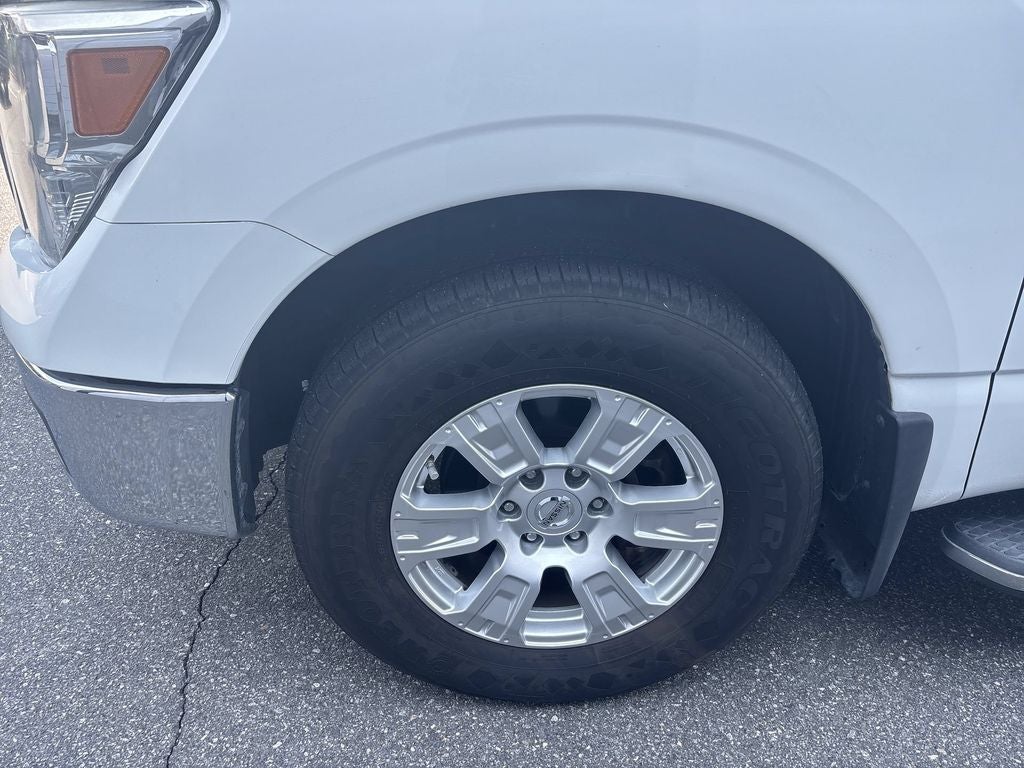 2018 Nissan Titan SV