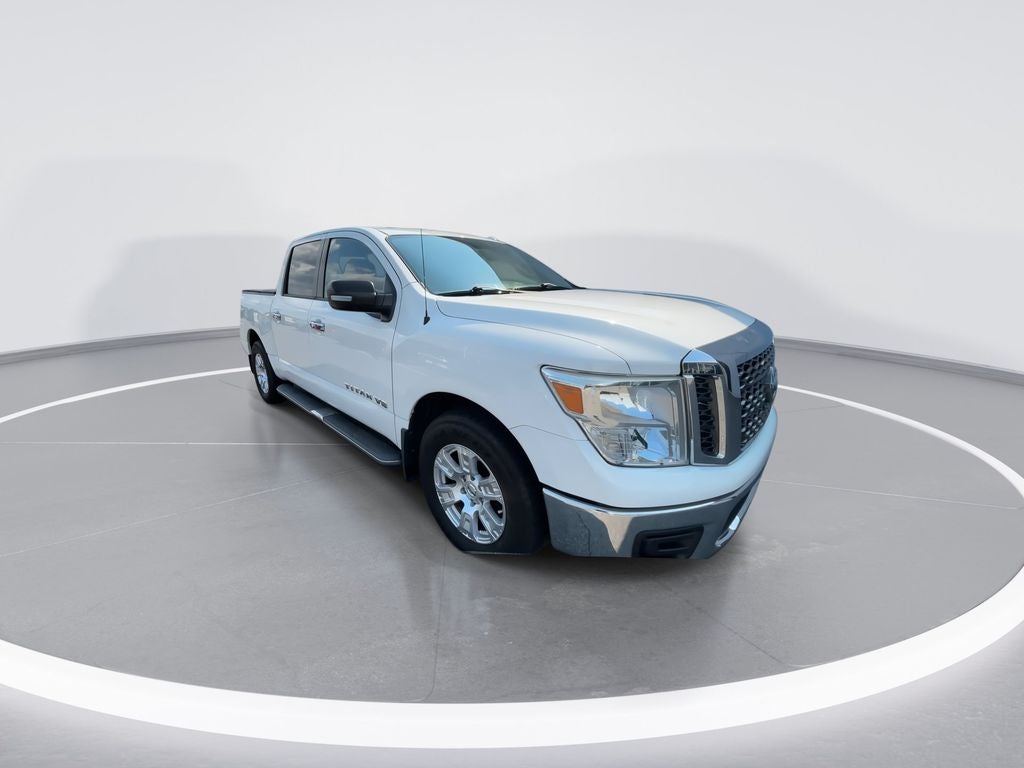 2018 Nissan Titan SV