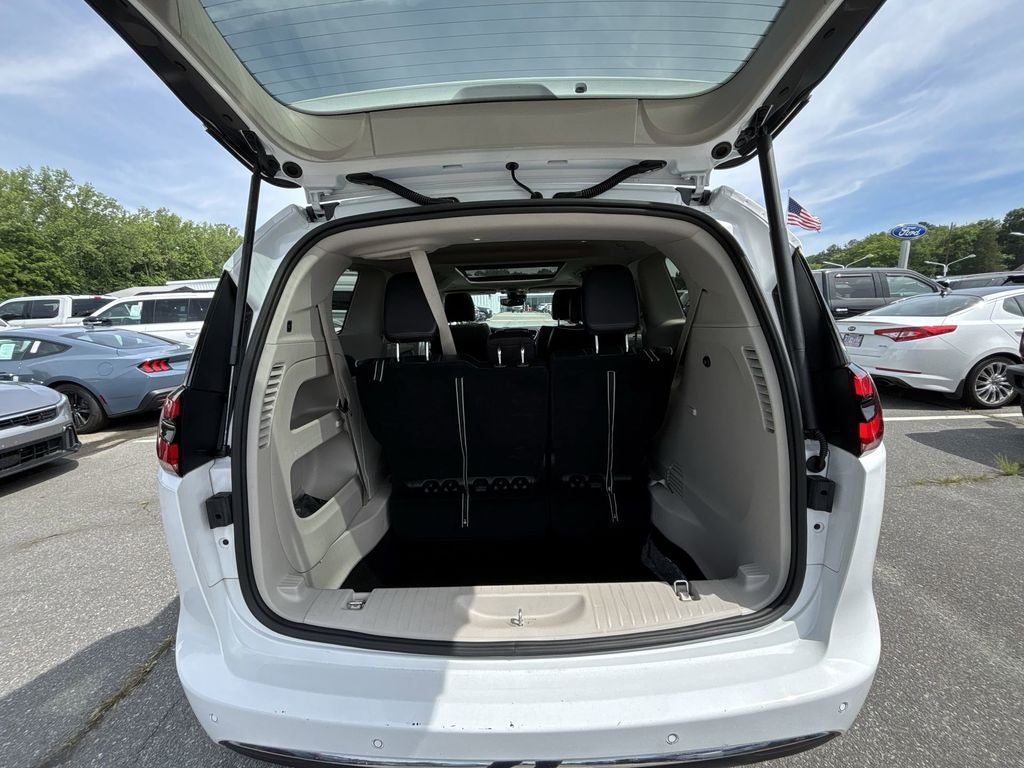 2024 Chrysler Pacifica Limited