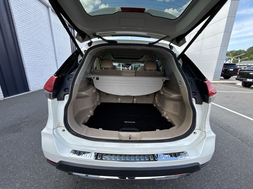 2018 Nissan Rogue SL