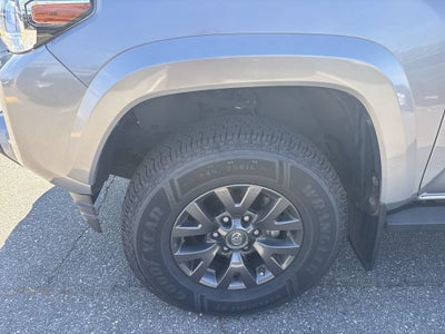 2021 Toyota Tacoma SR5 V6
