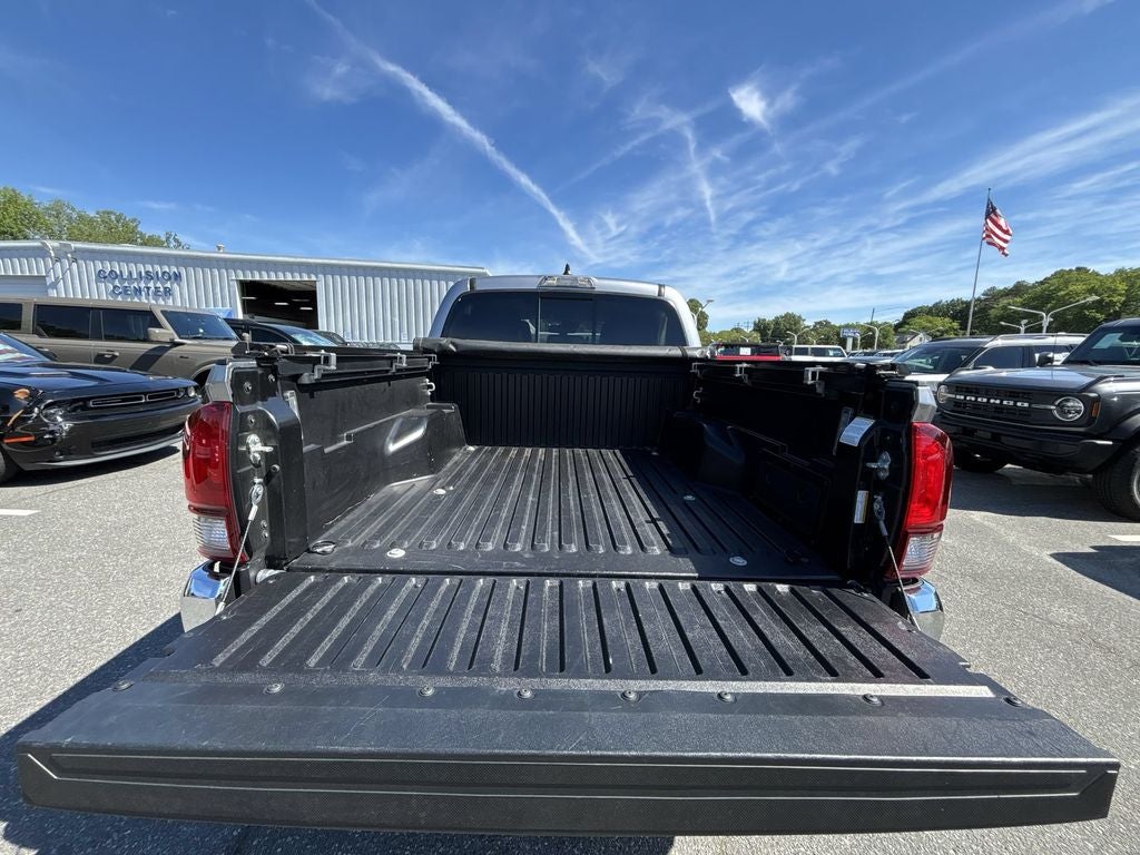 2021 Toyota Tacoma SR5 V6