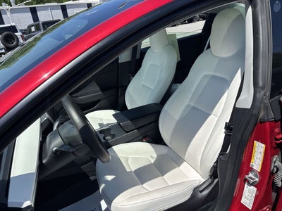 2023 Tesla Model 3 Performance