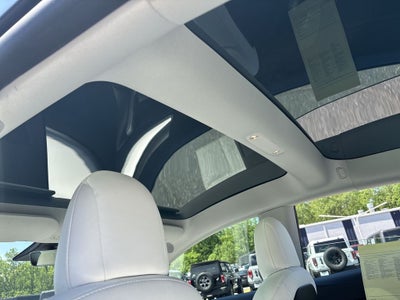 2023 Tesla Model 3 Performance