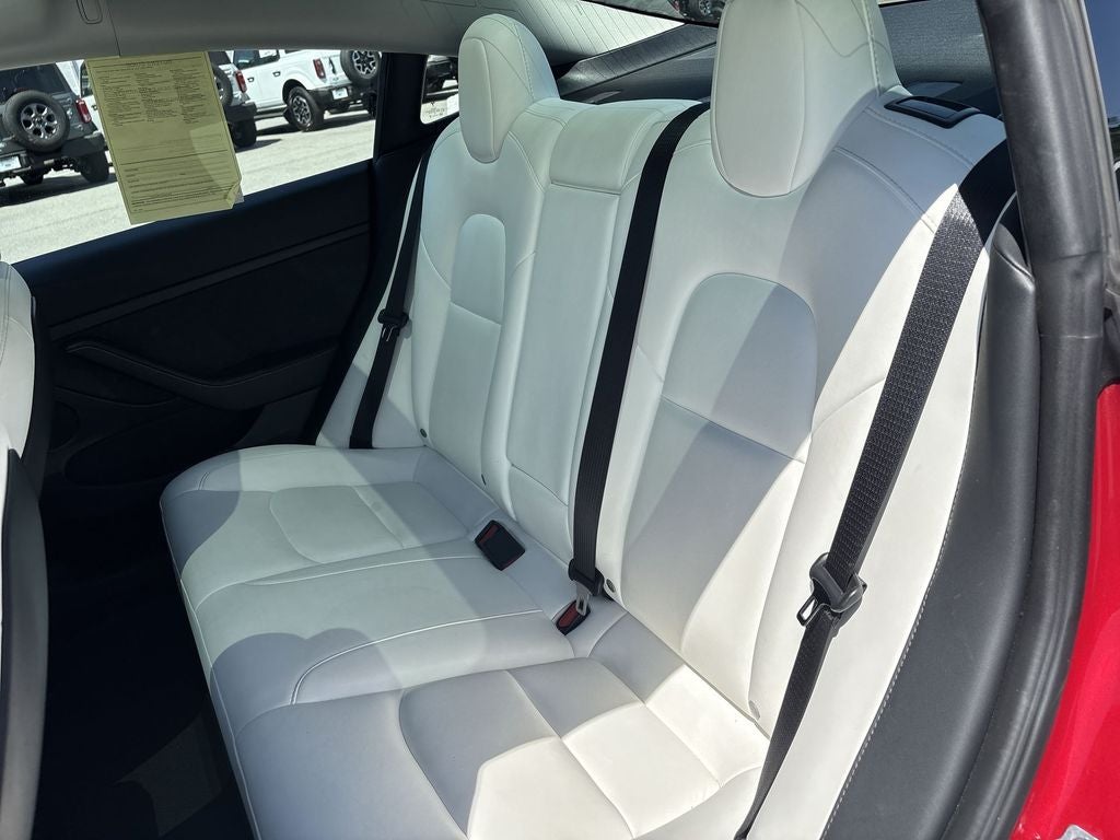 2023 Tesla Model 3 Performance