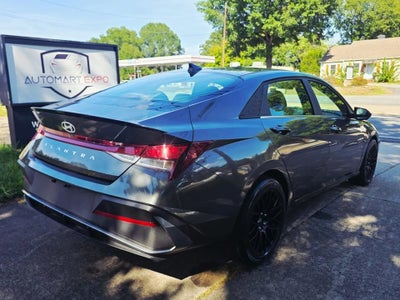2025 Hyundai Elantra SEL Sport
