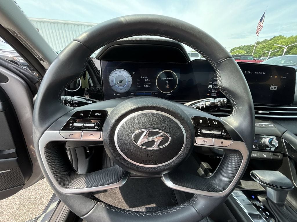 2023 Hyundai Elantra Limited